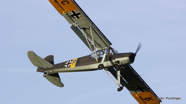 Fieseler Storch M 1/4 Überflug
